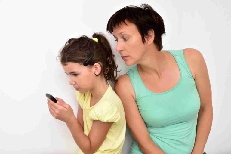 Родители контролируют время детей в соцсетях — nicetry.blog